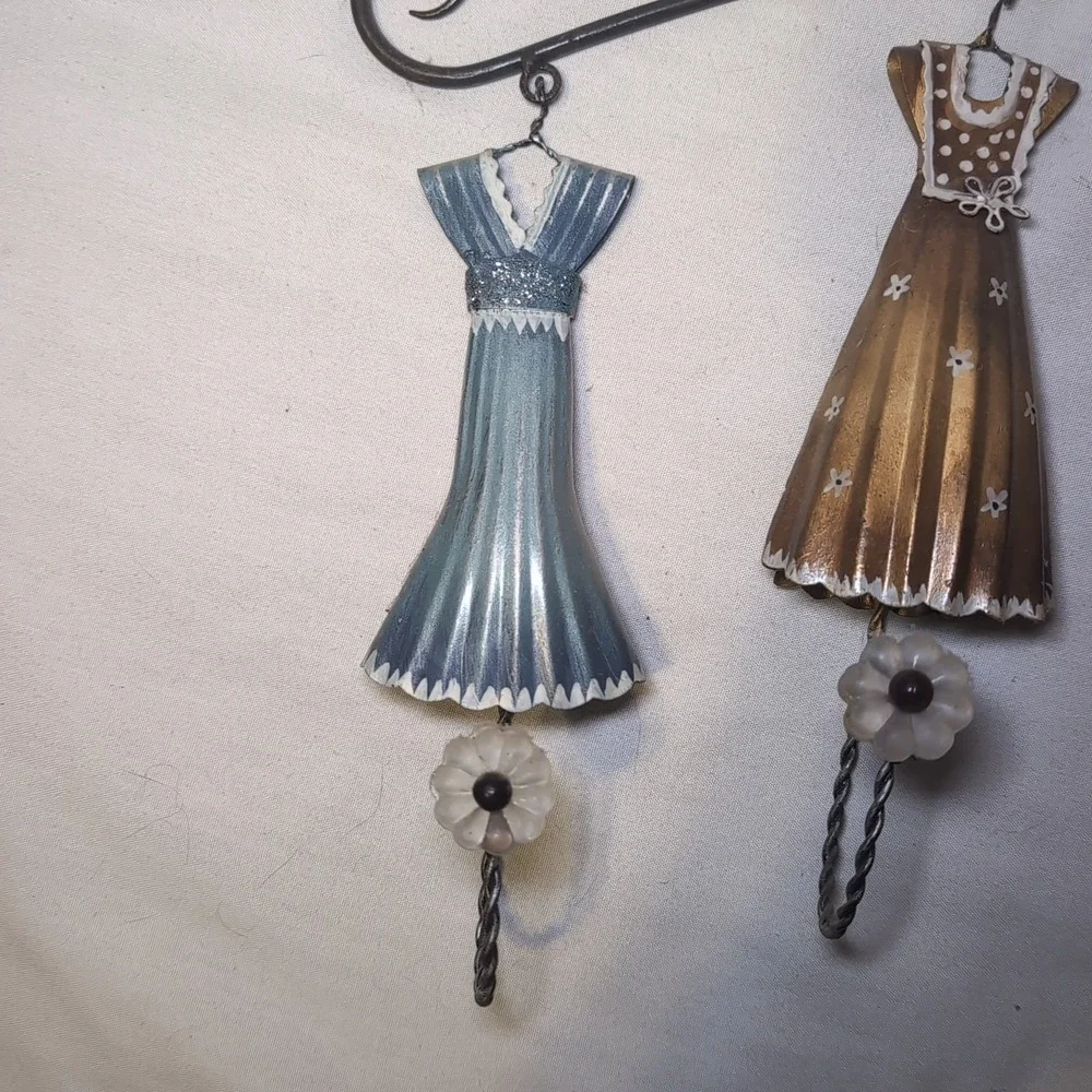 VTG Dress Shape Hooks W/ Wall Mounted Hanger Decorative Hanger Hook 17